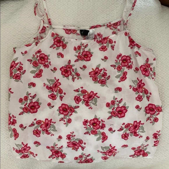 H&M Tank Top with Flowers - Picture 2 of 4